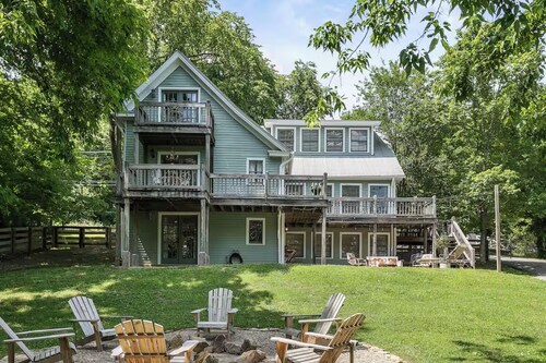 Ultimate Luxury in Leipers Fork - William Southall House
