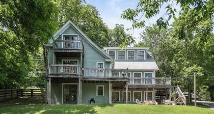 Ultimate Luxury in Leipers Fork - William Southall House