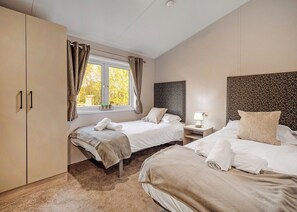 3 bedrooms, wheelchair access