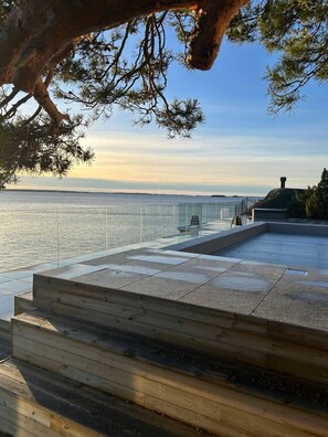 Property grounds - Tranquil Oceanfront Escape near Stockholm (Stockholms län)