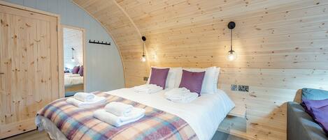 1 bedroom, wheelchair access