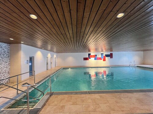 Familienfreundlich FeWo direkt am Skilift und Wanderweg mit Schwimmbad und Sauna