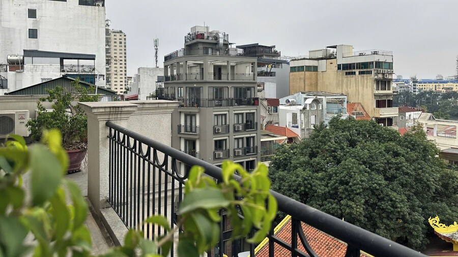 Luxe Paradise Premium Hotel Nguyen Khac Hieu