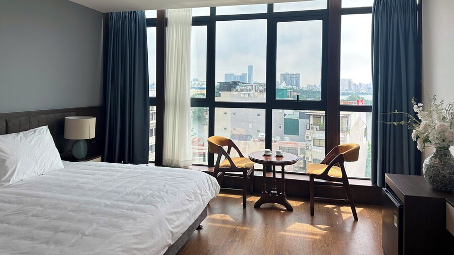 Luxe Paradise Hotel Nguyen Khac Hieu