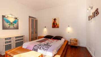 3 Schlafzimmer, Bügeleisen/Bügelbrett, kostenloses WLAN, Bettwäsche