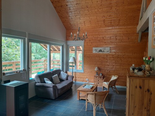 Chalet "l'Escapade du Hérisson" Near Lac de Chalain and Cascades du Hérisson