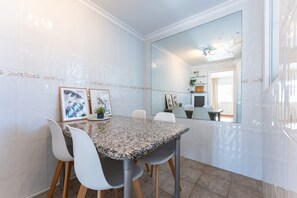 Dining - Apartment 'Penthouse In Old Town' with Sea View, Wi-Fi and Air Conditioning (Fuengirola)