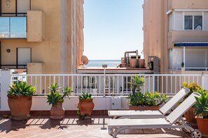 Terrace/patio - Apartment 'Penthouse In Old Town' with Sea View, Wi-Fi and Air Conditioning (Fuengirola)