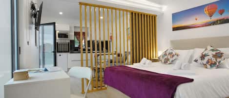 1 chambre, fer et planche Ă repasser, Wi-Fi gratuit, draps fournis