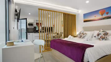 1 habitación, tabla de planchar con plancha, wifi gratis y ropa de cama