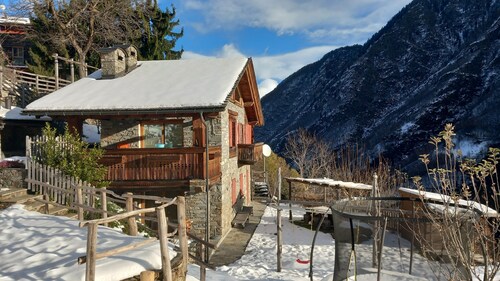 Apartment 'Pedesina Open Space' with Mountain View, Private Garden and Wi-Fi