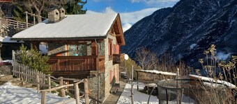 Apartment 'Pedesina Open Space' with Mountain View, Private Garden and Wi-Fi