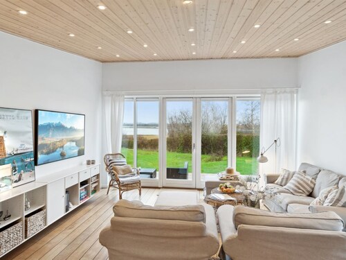 "Eero" - 175m to the fjord by Interhome