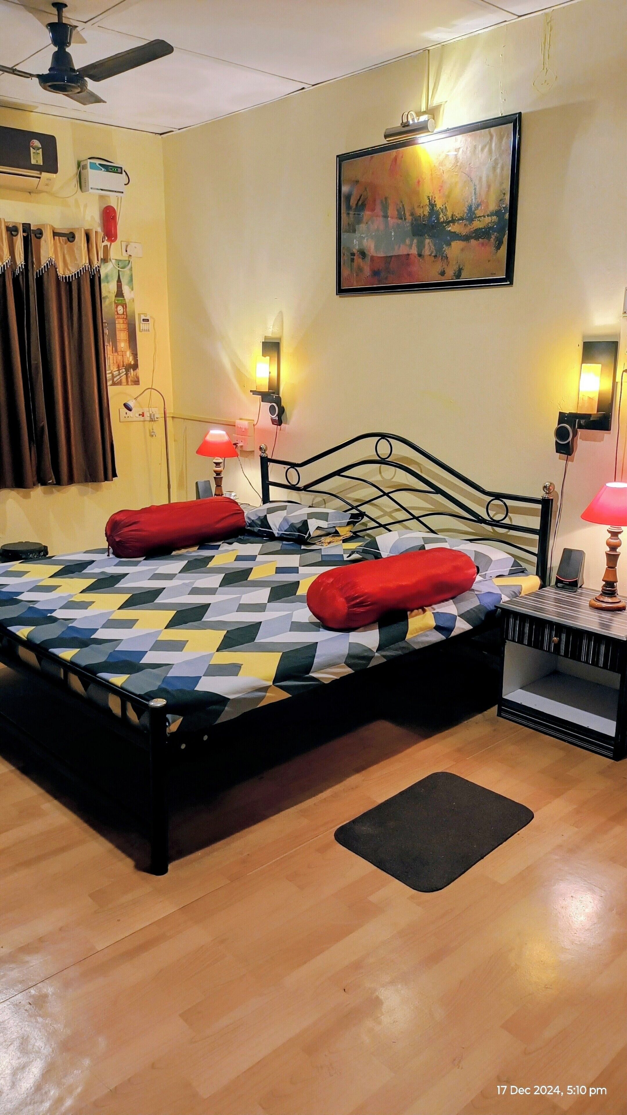 3 chambres, fer et planche à repasser, Wi-Fi, literie fournie