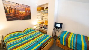 2 bedrooms, iron/ironing board - Apartment 'Le Thabor' with Mountain View and Balcony (Modane)