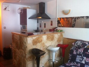 Interior - Apartment 'Le Thabor' with Mountain View and Balcony (Modane)