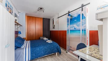 1 soverom, strykejern/-brett, wi-fi (inkludert) og sengetøy