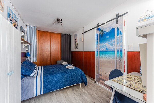 1 bedroom, iron/ironing board, free WiFi, bed sheets