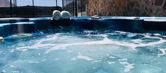 Vv Tasartico with hot tub