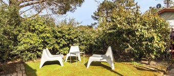 Chalet 'De Droite' with Private Terrace and Private Garden