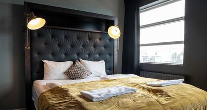 Urban RVK Top Floor Studio