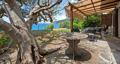Ferienwohnung 'Paola' mit Meerblick, privatem Garten und Klimaanlage