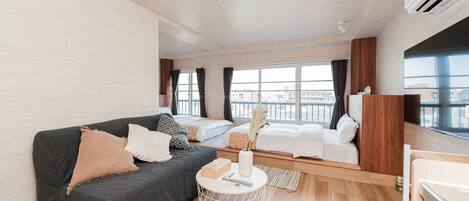 1 bedroom, free WiFi, bed sheets