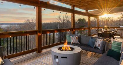 Moonlit Waters – Luxury Lake Retreat with 10 Bedrooms & Swim Spa!