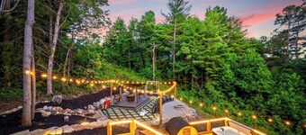 Starlit Lux Retreat AVL by 5 Seasons Homestays