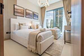 2 bedrooms, in-room safe, iron/ironing board, free WiFi - Contemporary 2BR w/ Huge Balcony - Close to Metro by Deluxe Holiday Homes (Dubai)