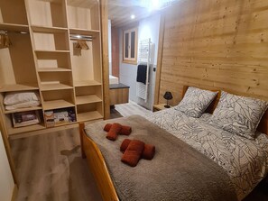 3 bedrooms, free WiFi - Renovated apartment for 8, pets allowed, parking, near skiing - Grand-Bornand (Le Grand-Bornand)