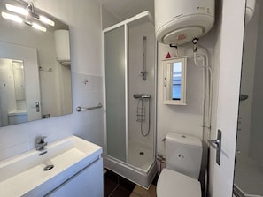 Bathroom - Studio 20m from beach with parking, Saint-Jean-de-Monts (Saint-Jean-de-Monts)