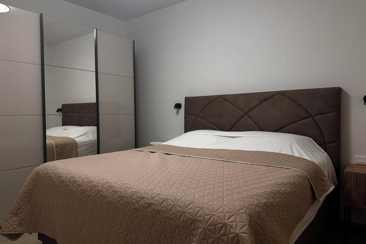 Superior Apartment, Balcony | 1 bedroom, free WiFi, bed sheets