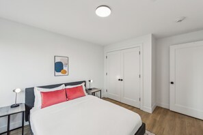 1 Schlafzimmer, Schreibtisch, Bügeleisen/Bügelbrett, kostenloses WLAN