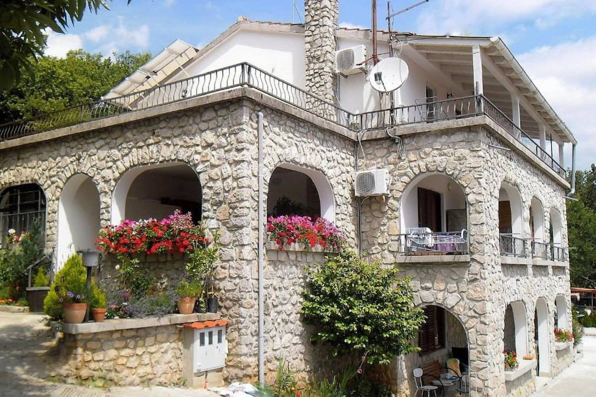 Apartment (Studio Apartment) | Exterior