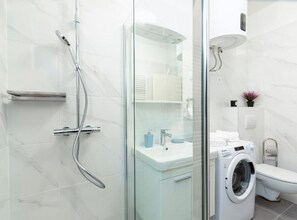 Bathroom - Charming Apartment Sant Elia (Bale)