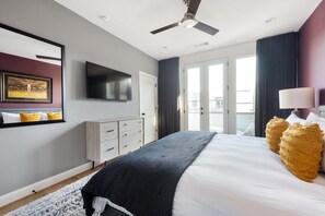 2 bedrooms, iron/ironing board, WiFi, bed sheets - Royal Hedge by Minty Living (Atlanta)