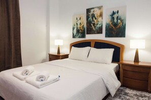 2 bedrooms, iron/ironing board, WiFi, bed sheets
