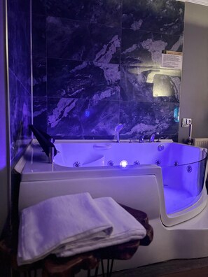 Luxury Studio Suite | Bathroom - vera pansıyon (Istanbul)