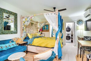 Apartment (0 Bedroom) | Interior