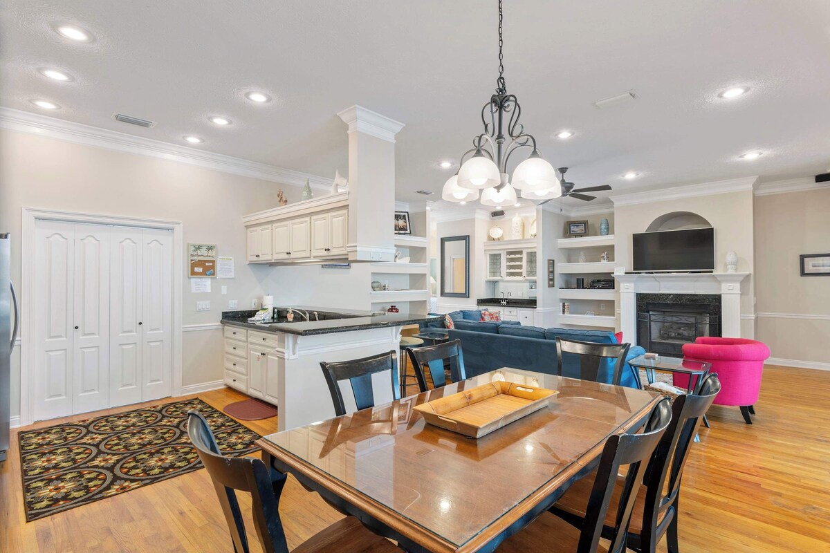Photo 17 of Gorgeous home with pool and golf cart included! Pet friendly!