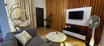 U&U place : One-Bedroom Apartment
