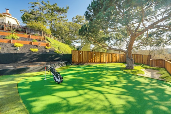 House (3 Bedrooms) | Front of property