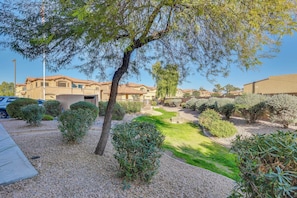 Apartment (2 Bedrooms) | Interior - 3 Mi to Dtwn: Mesa Townhome w/ Patio (Mesa)