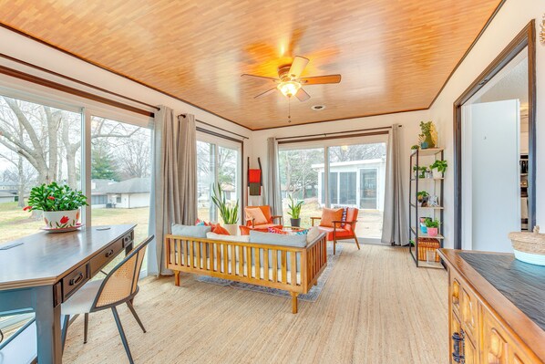 House (2 Bedrooms) | Interior