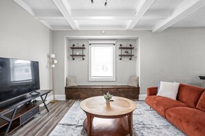 Fernseher, Arbeitsbereiche