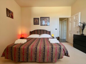 Leilighet | 3 soverom og internett