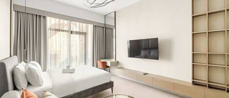 1 bedroom, desk, iron/ironing board, WiFi