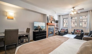 1 chambre, fer et planche Ă repasser, Wi-Fi, draps fournis