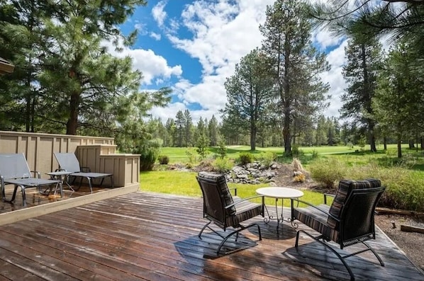 House, 3 Bedrooms | Terrace/patio